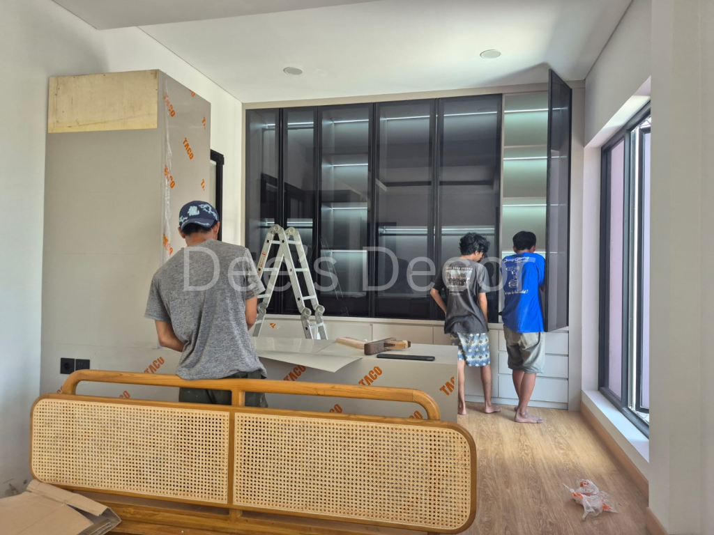 custom furniture - dees decor